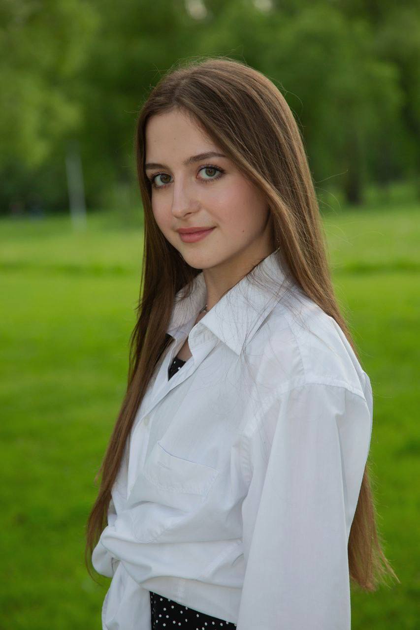 Хохлова Евгения Дмитриевна Хохлова Евгения Дмитриевна